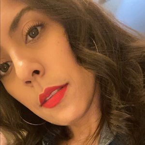 Meet your Posher, Katherine